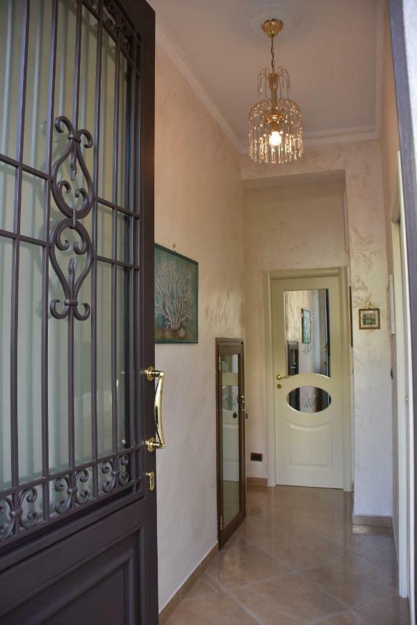Apartment Il Corallo Rosso Giardini Naxos